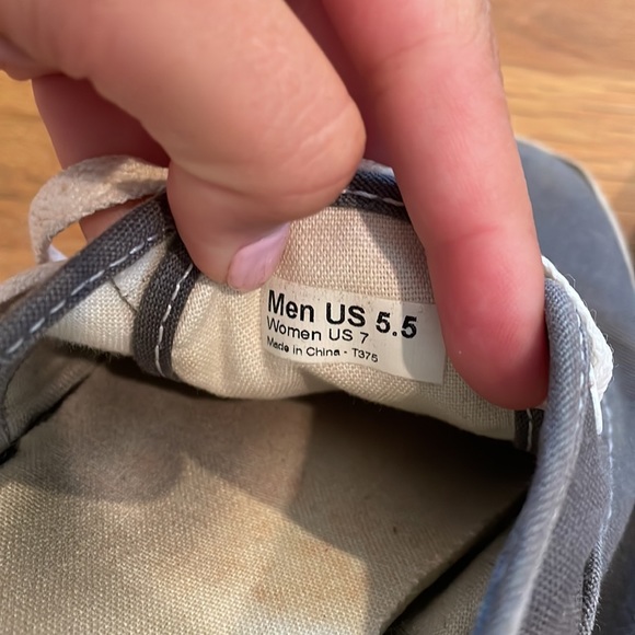grey vans size 7 - Picture 2 of 3